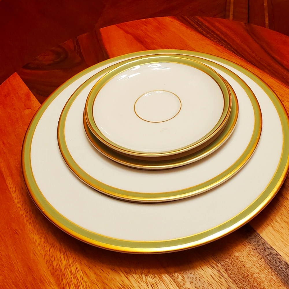 Pickard 4 Piece Place Seating